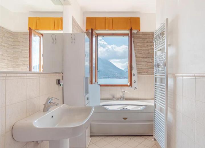 Villa Varenna Wonders, With Pool For 14 Guests *