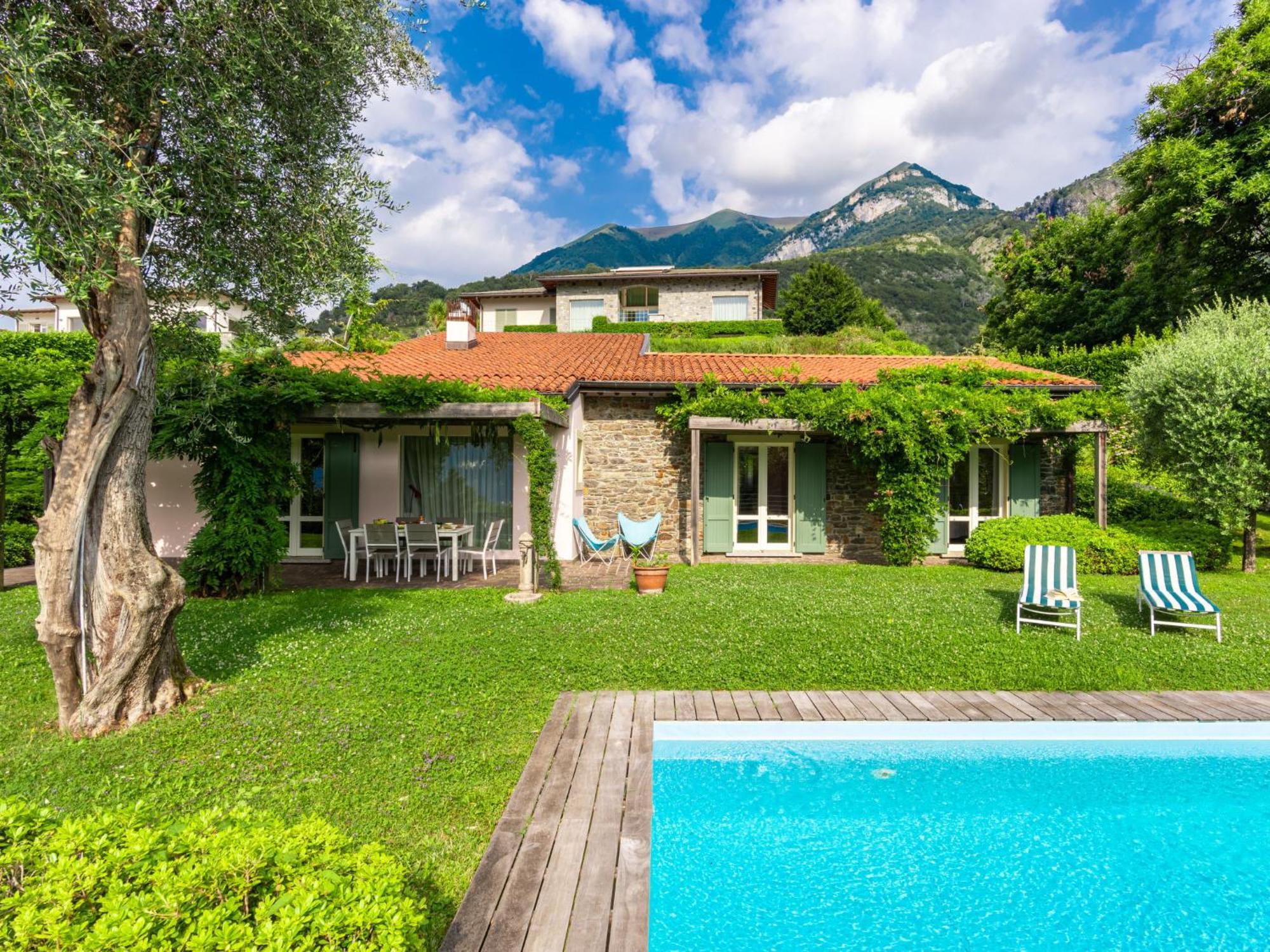 Villa Ulivo By Interhome