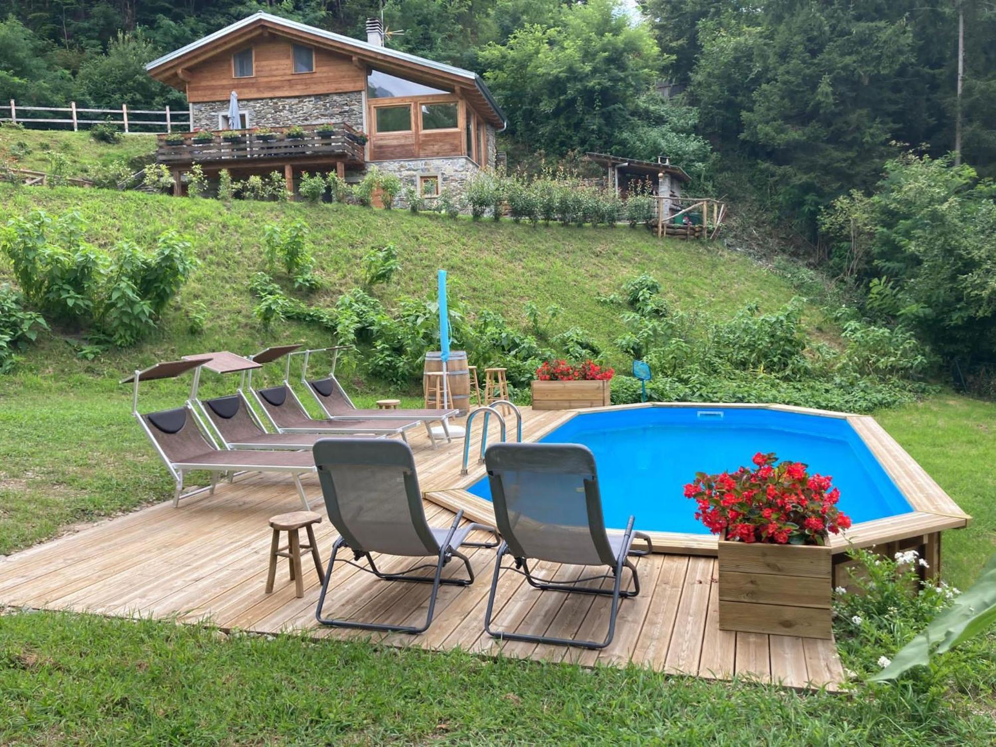 Cozy Nature House Colico
