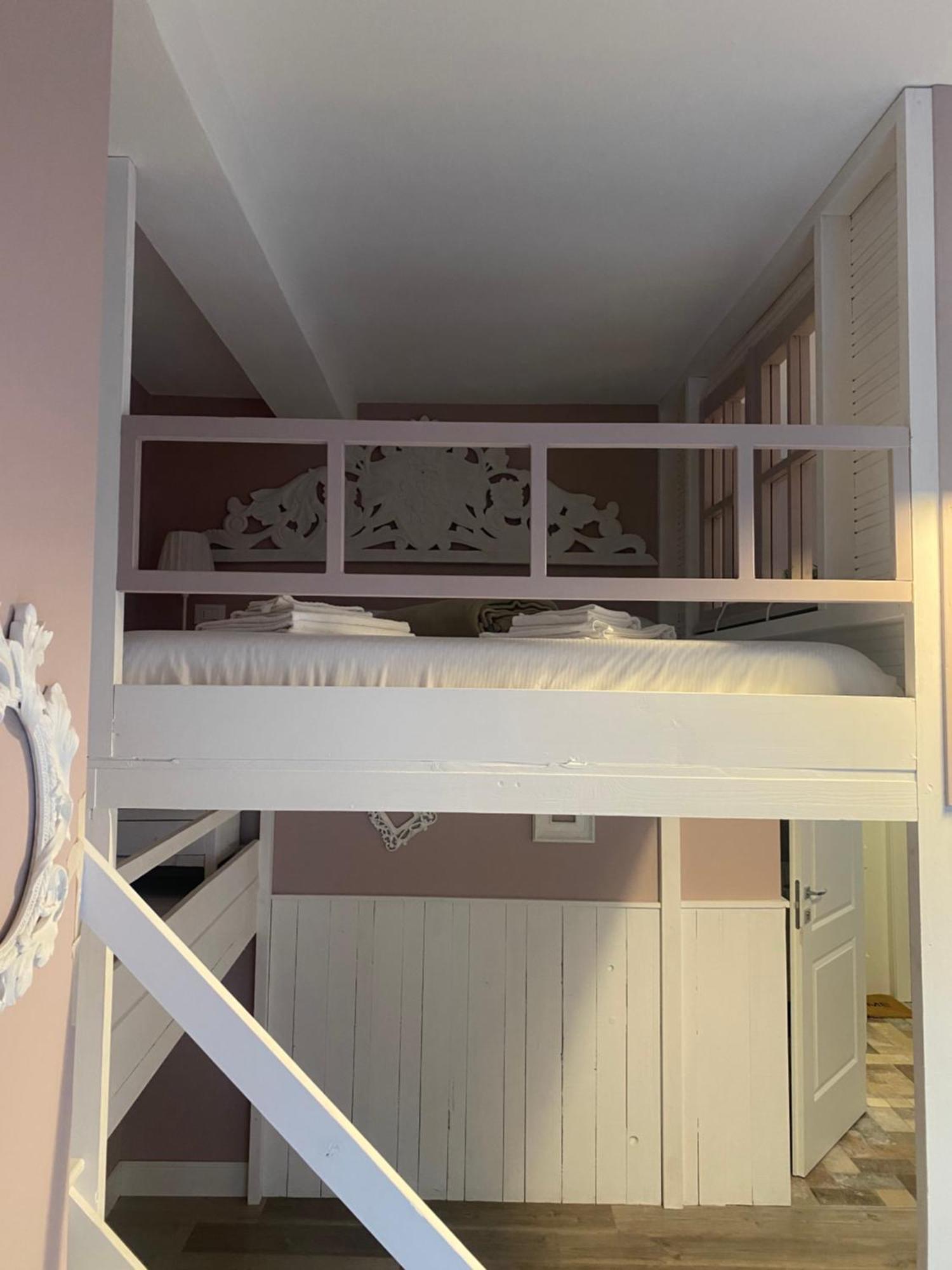 Lecco Lake Bed & Breakfast