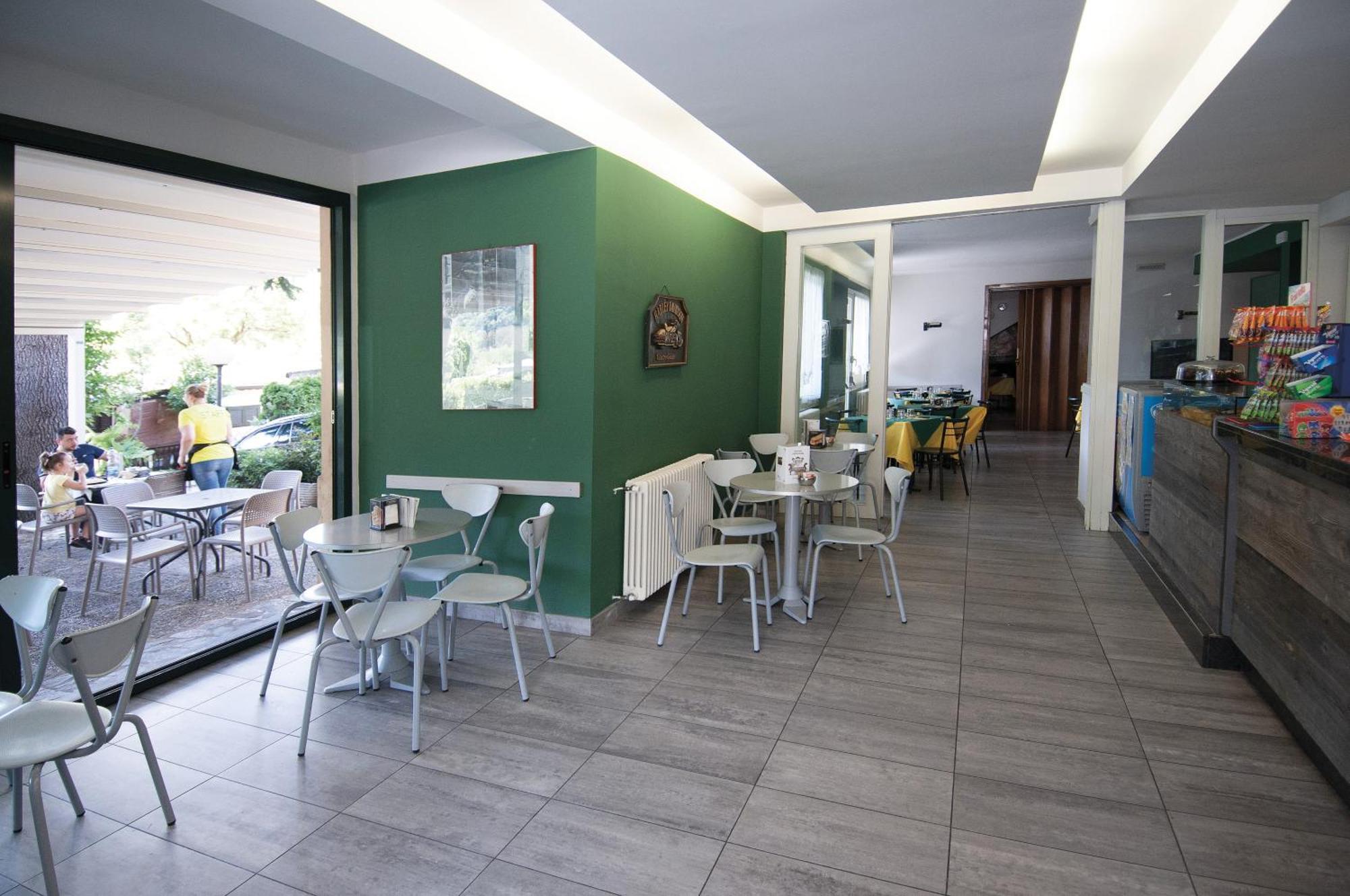 Village Aparthotel