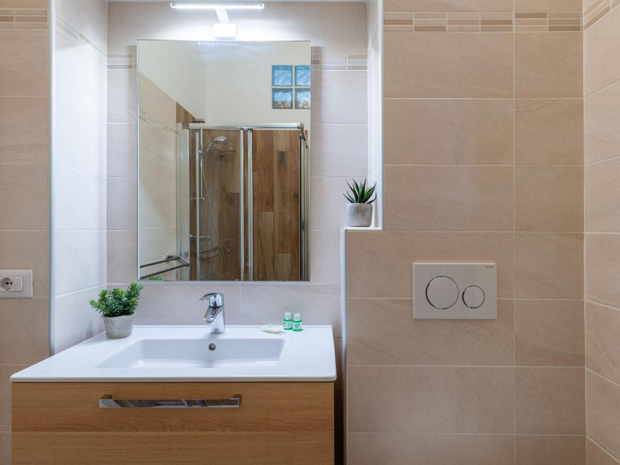 Vista Brentano Paradiso-1 By Interhome