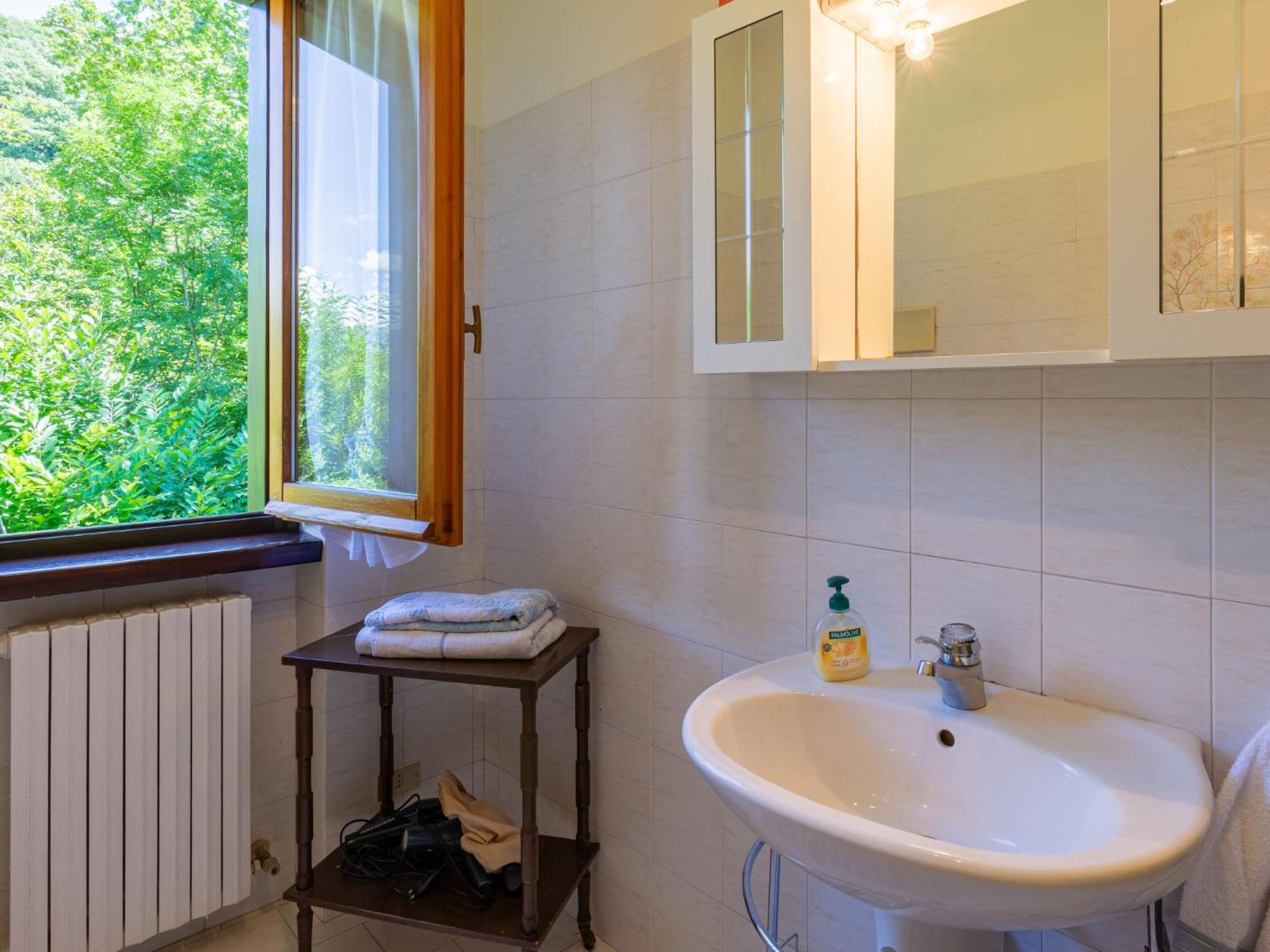 Nel Castagneto By Interhome Perledo