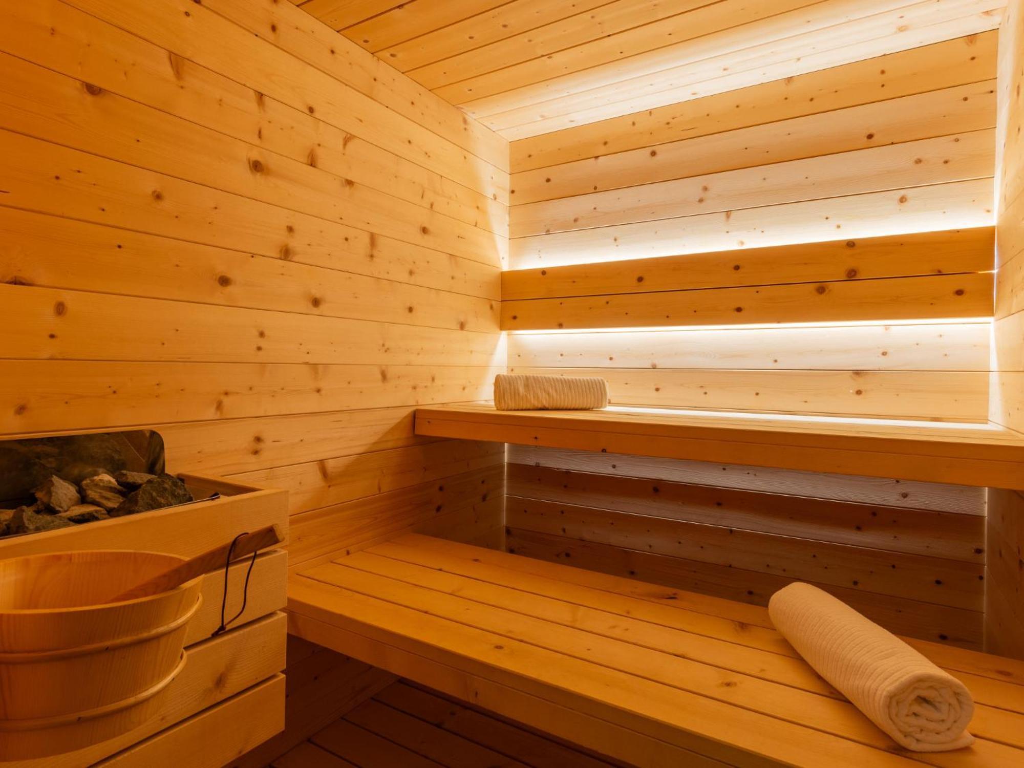 Holiday home Lacum Lux By Interhome