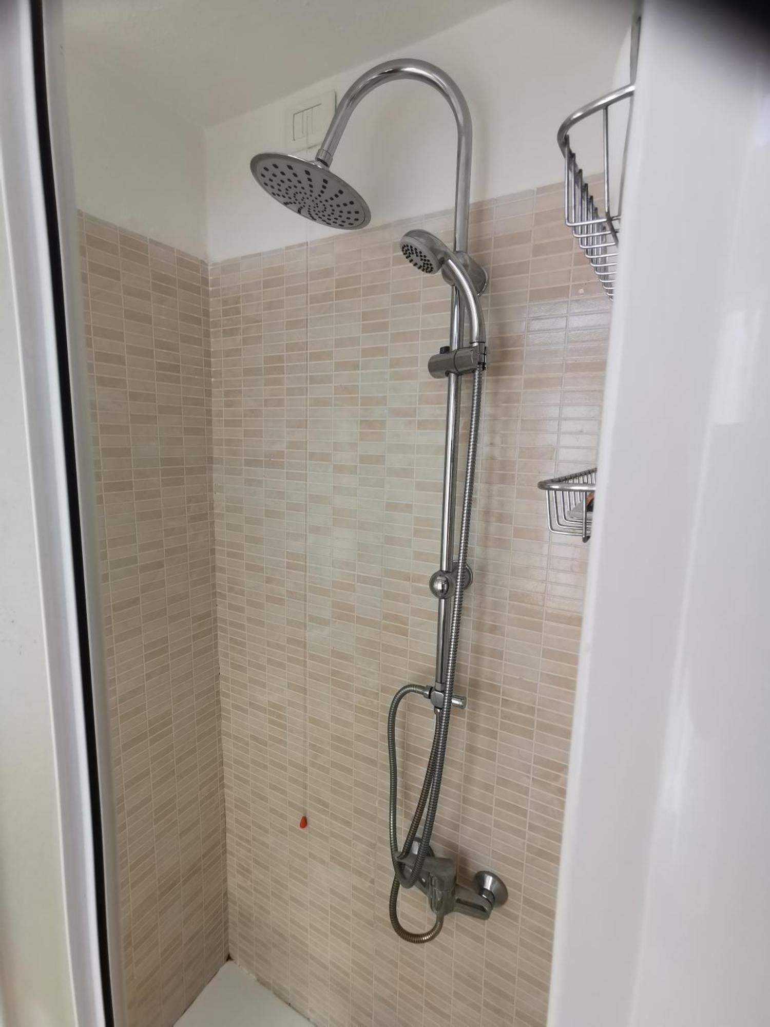 Apartment With Parking Near The Historical Center Bellano