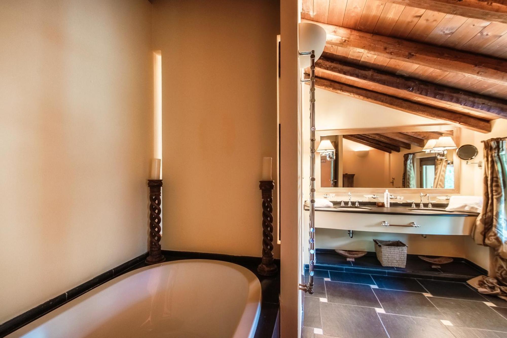 Oasi - By Myhomeincomo Villa *