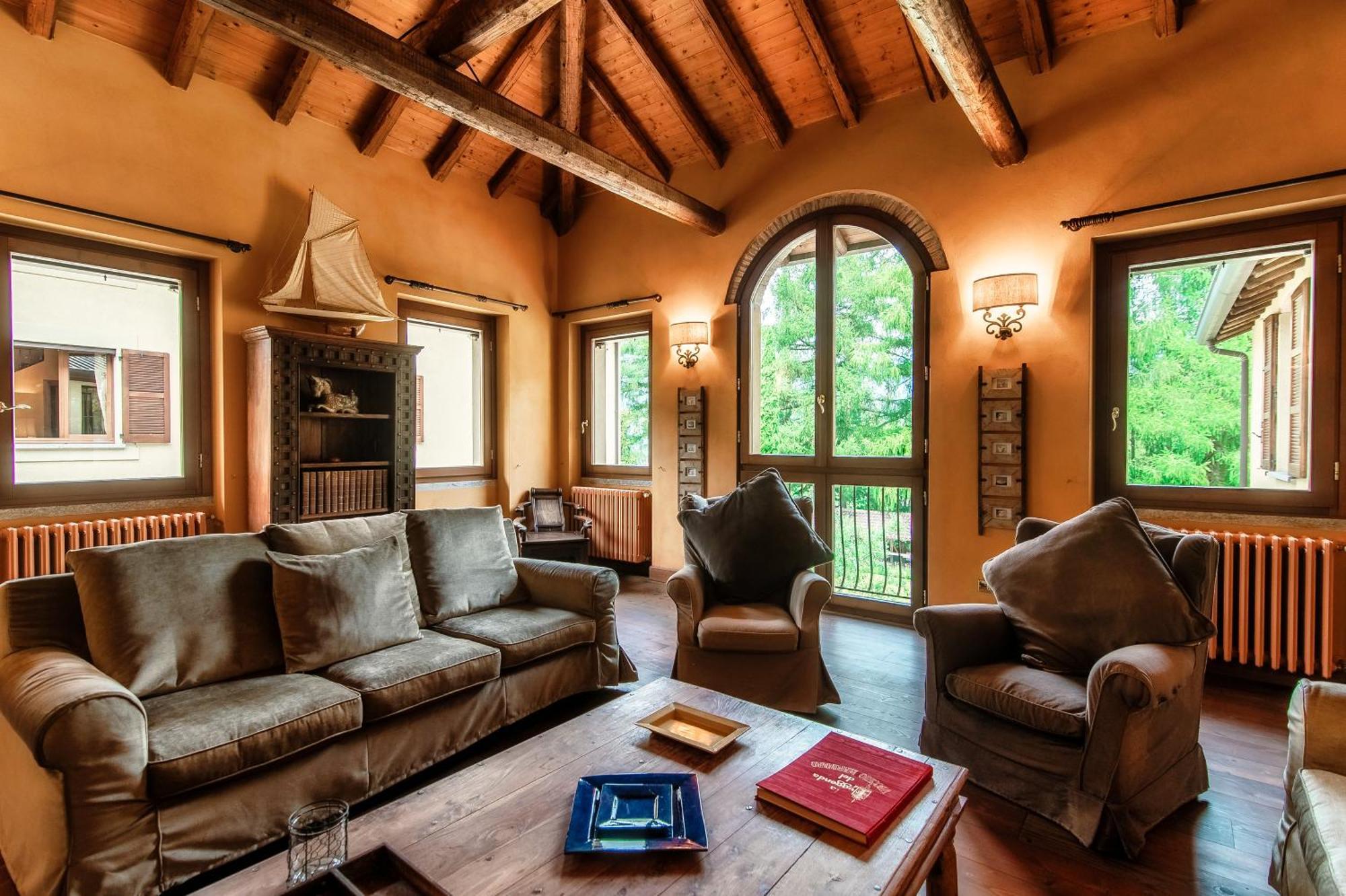 Villa Oasi - By Myhomeincomo *