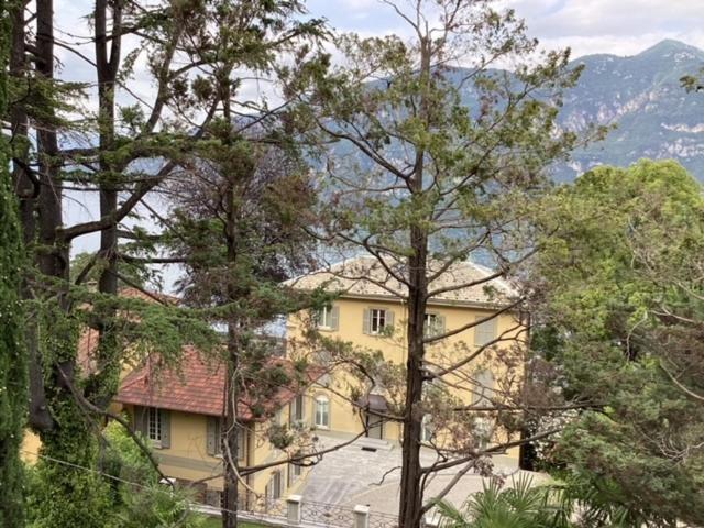 Wonderful Front Near Bellagio Limonta