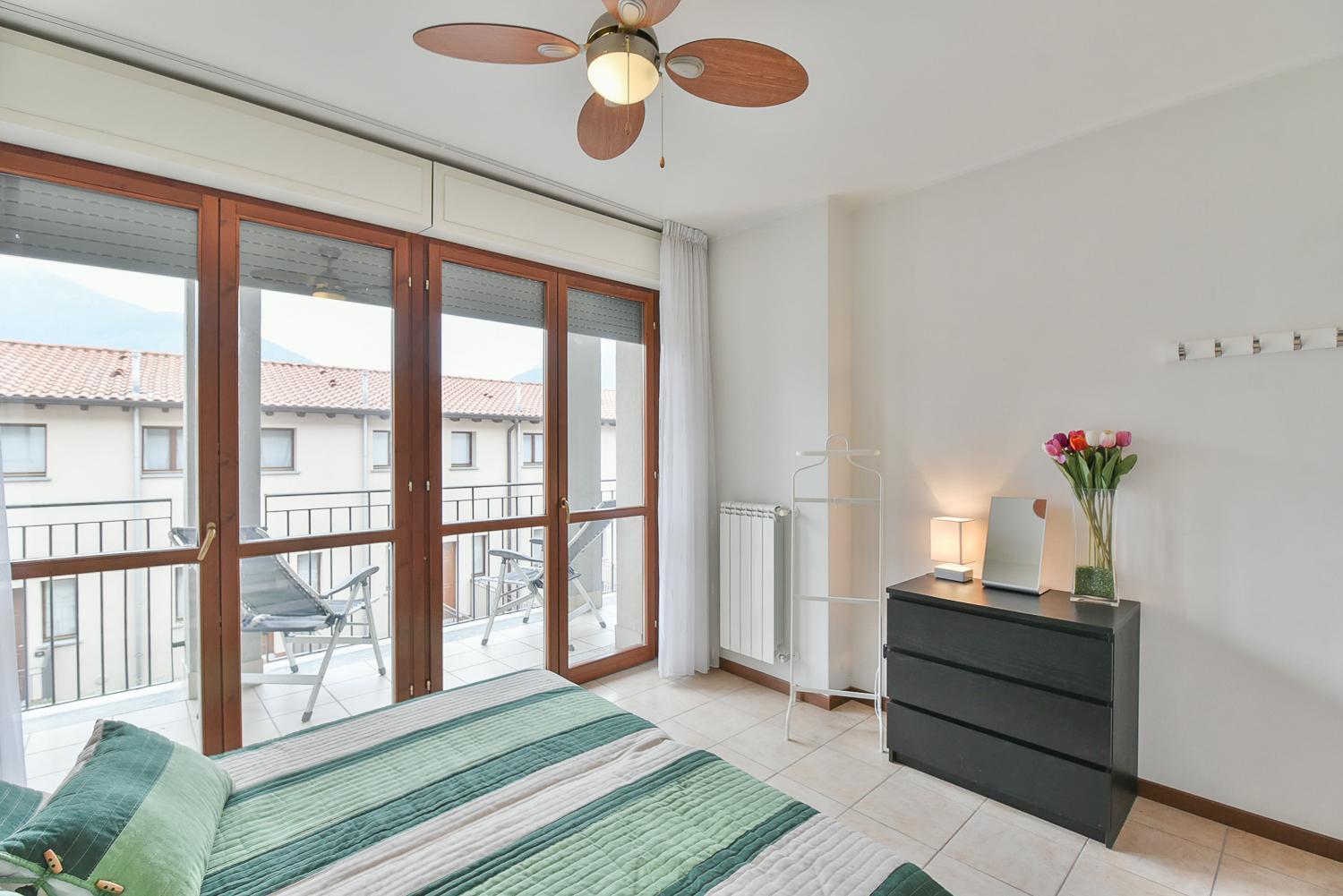 Apartment Voor 6 Personen, Aan Het Comomeer