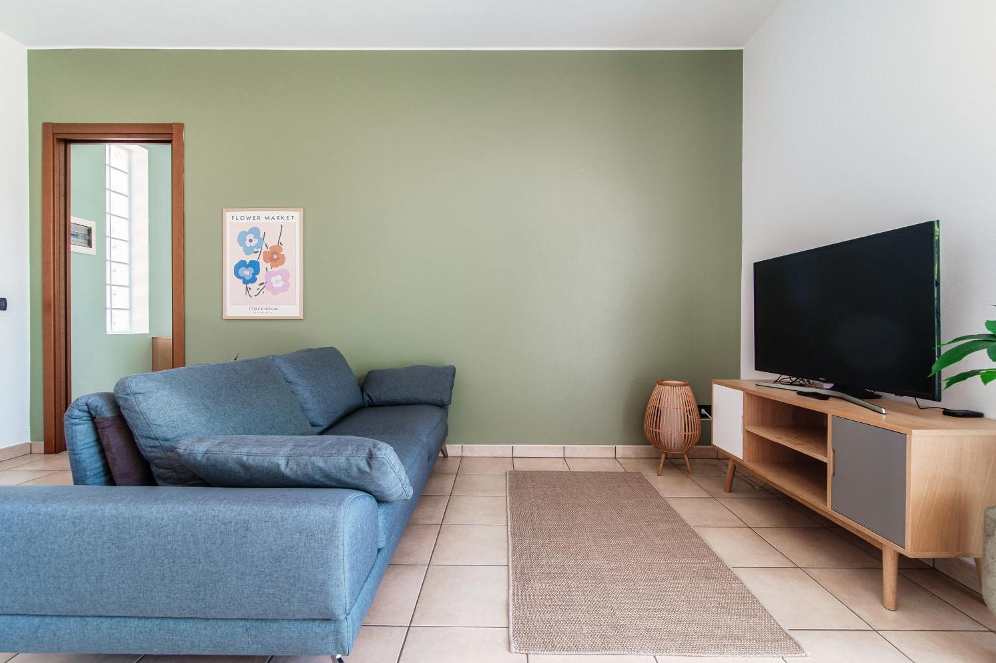 Casa Olivo By Quokka 360 - Flat With Sun Terrace In Cernobbio