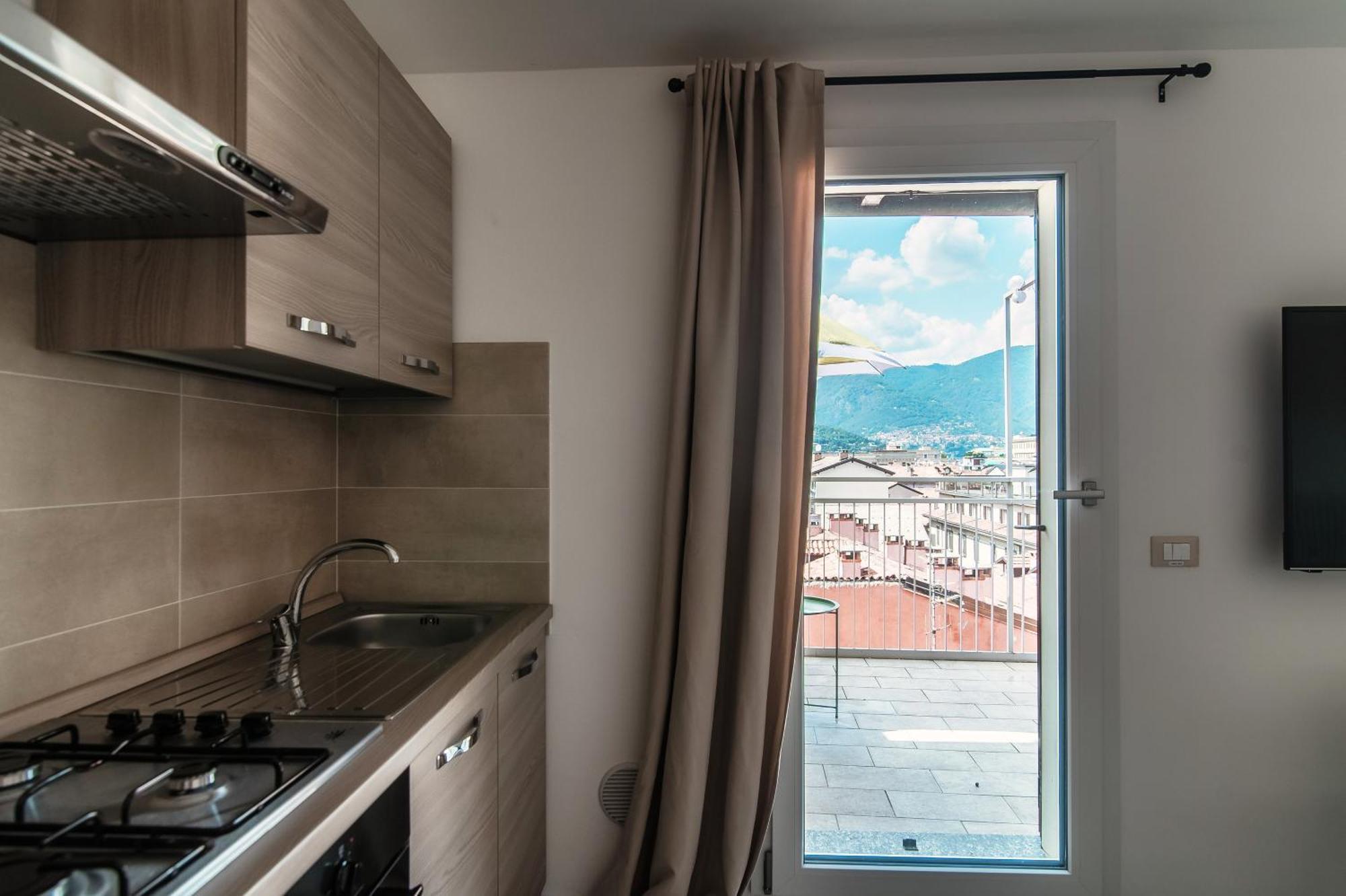 Bonanomi By Quokka 360 - Terrace Duomo View Apartment *