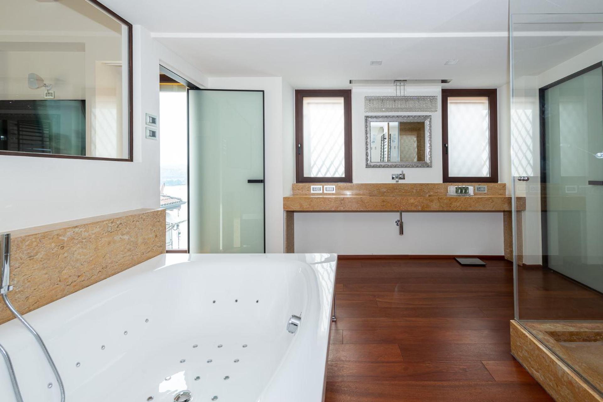 Luxury Como Lake