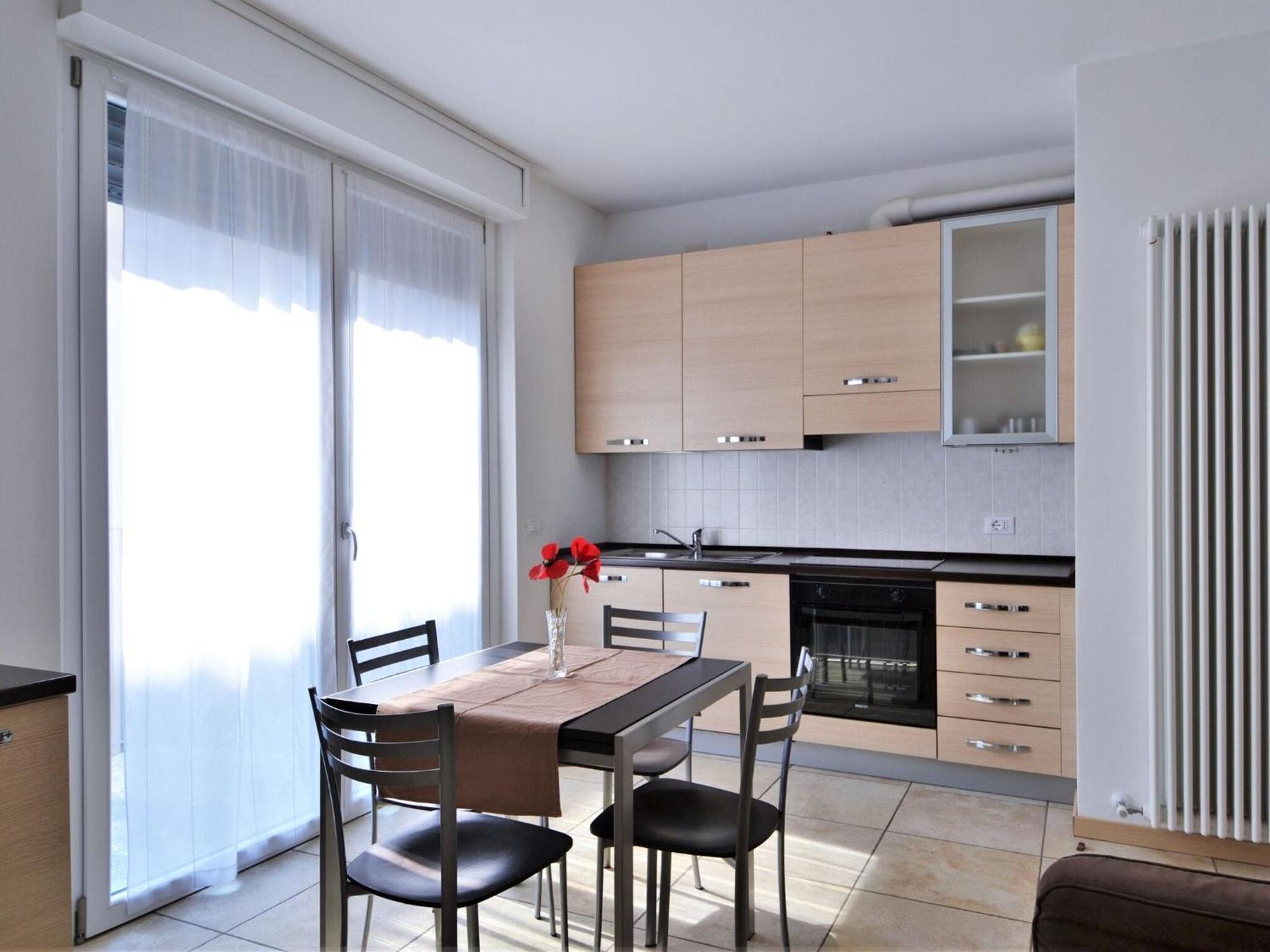 Simplistic In With Balcony Terrace Dervio
