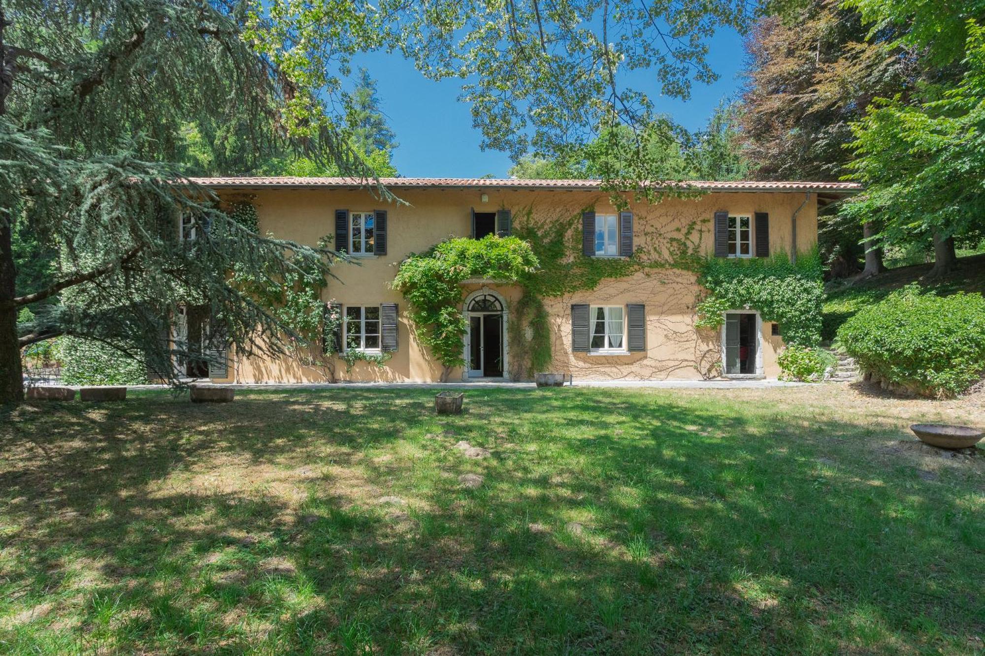 Villa Riva With Pool & Garden By Rent All Como Bellagio