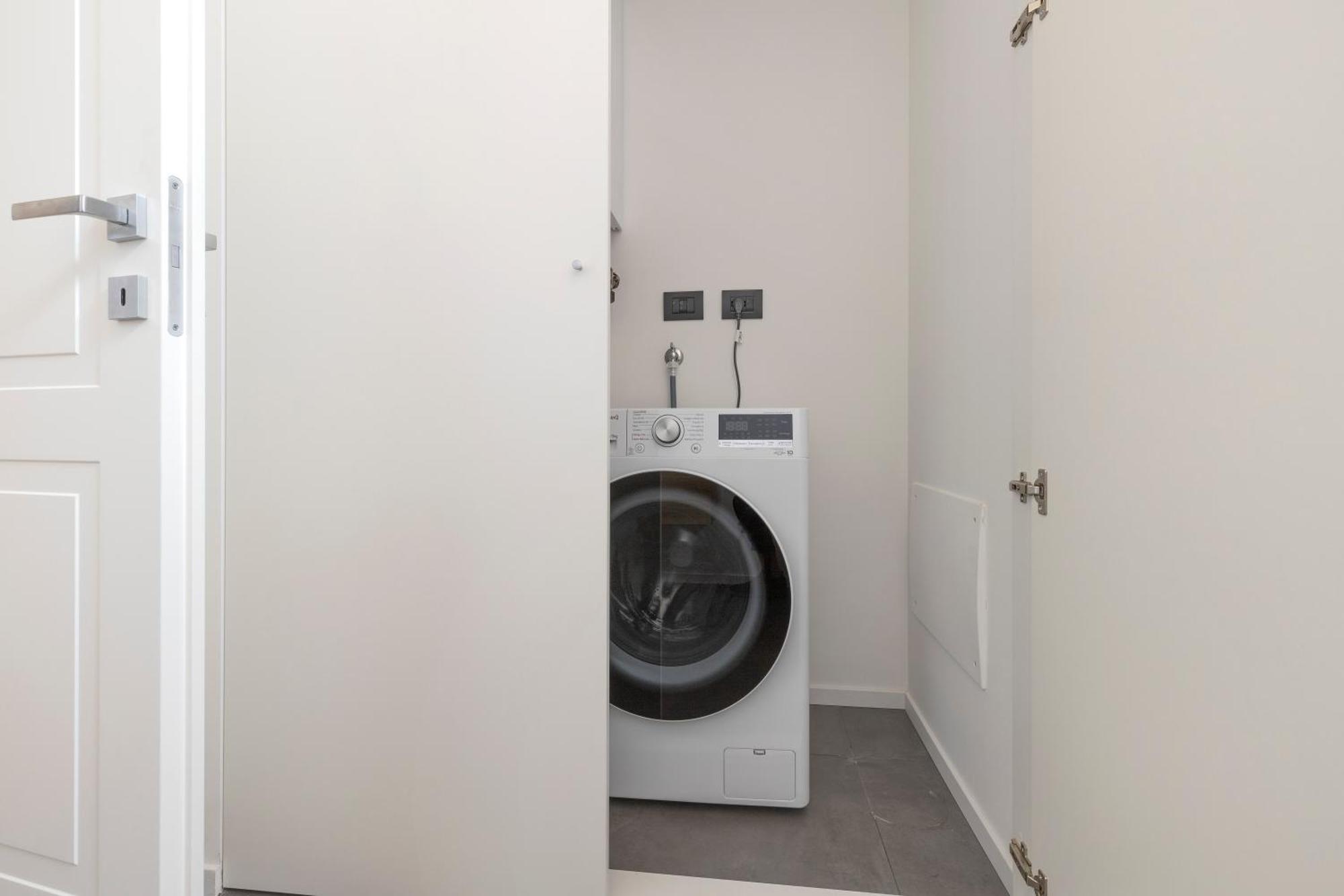 Olmo Apartment Como