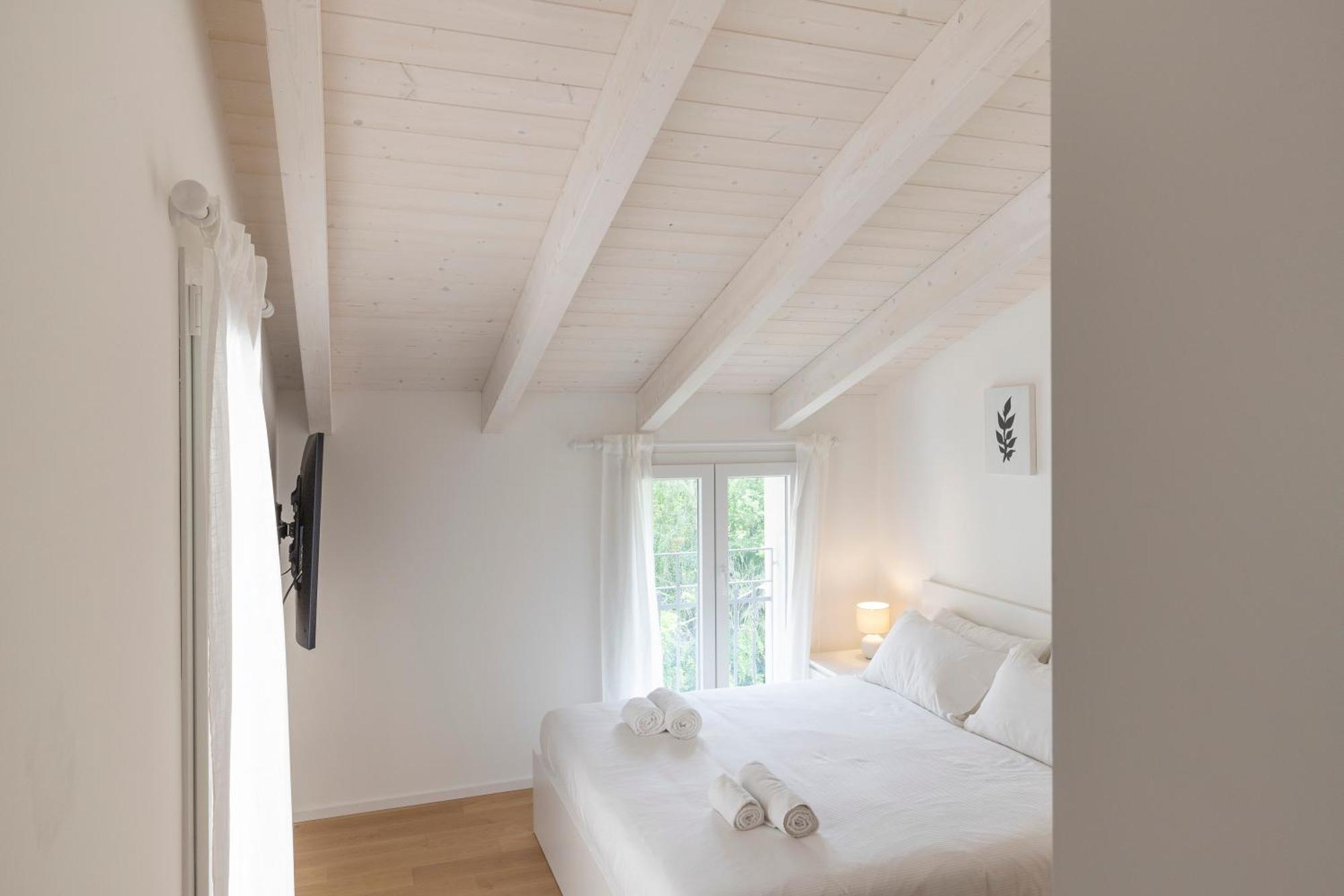 Olmo Apartment