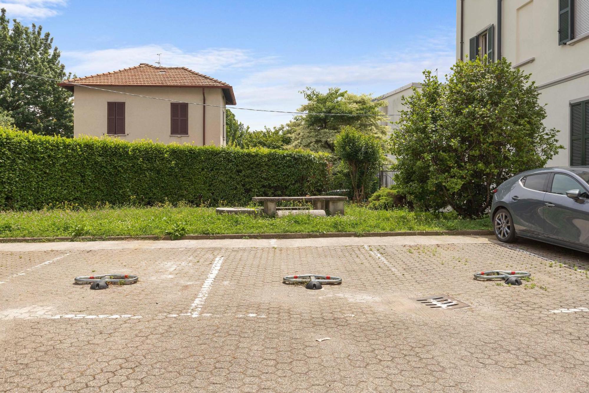 Olmo Apartment *