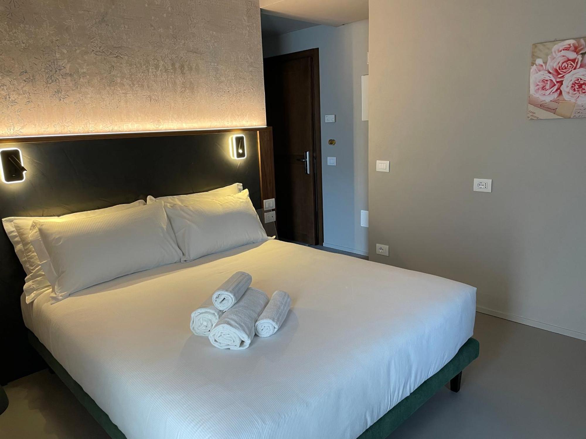 Clementina Boutique Hotel 4*