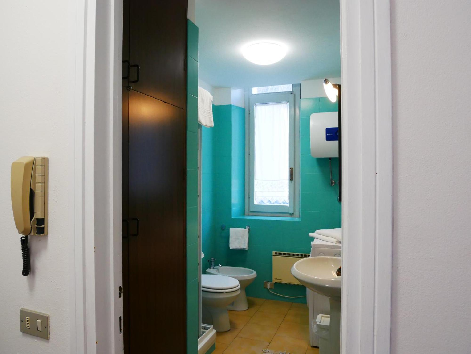 Apartment La Riva Perledo