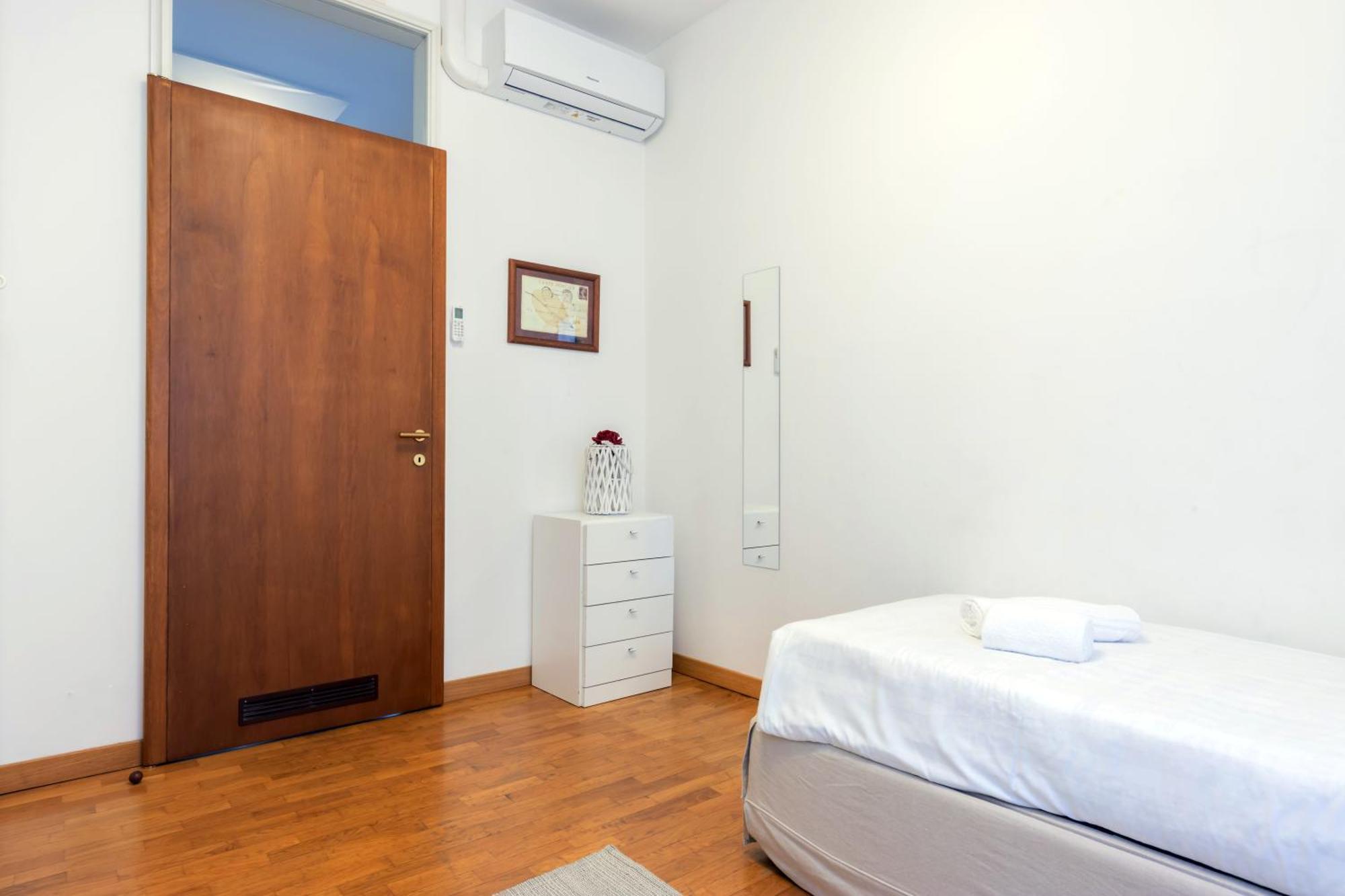 Apartment Joivy By The