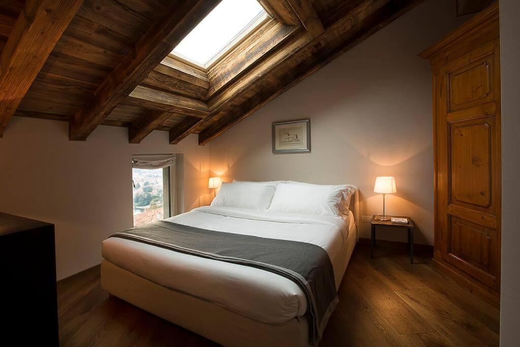 Toldino House 4 Min By Car To