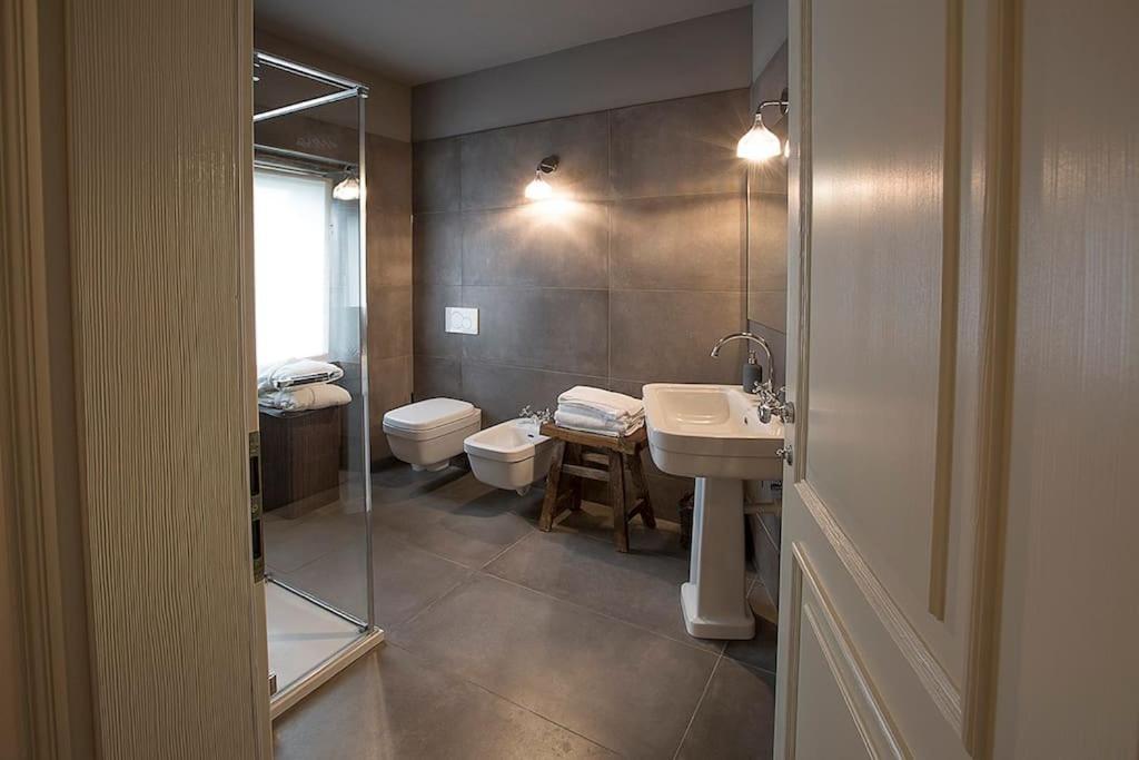 Toldino House 4 Min By Car To *