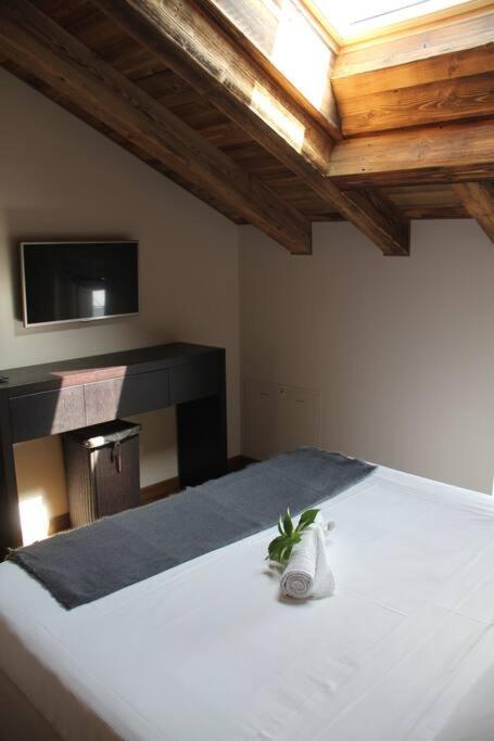 Toldino House 4 Min By Car To
