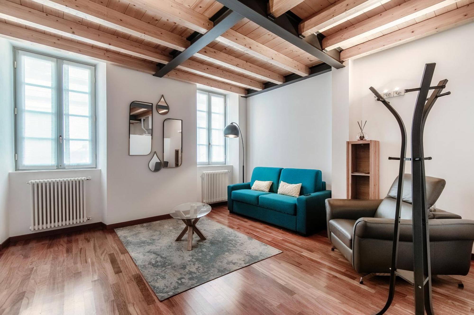 Calicantus Apollo Apartment Como