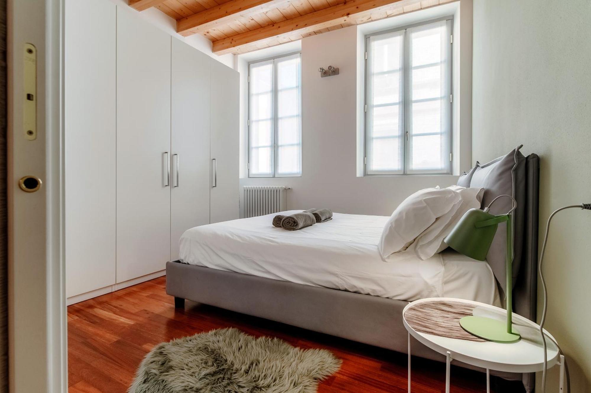 Calicantus Apollo Apartment Como