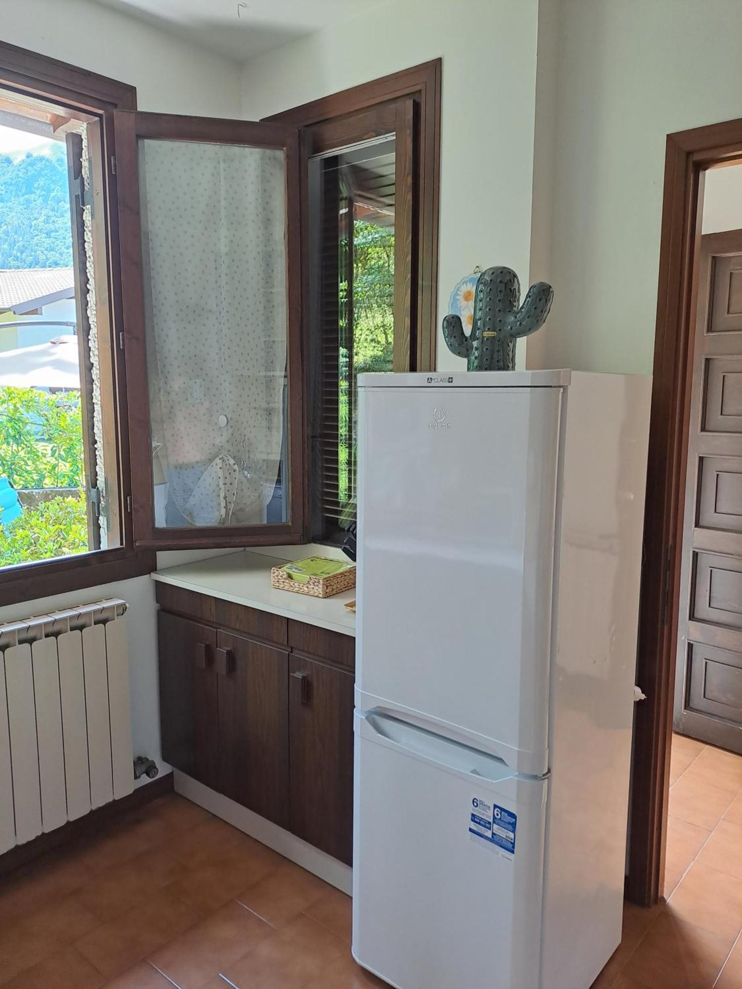 Singola Con Giardino Ghisallo Zona Bellagio Casa vacanze Magreglio