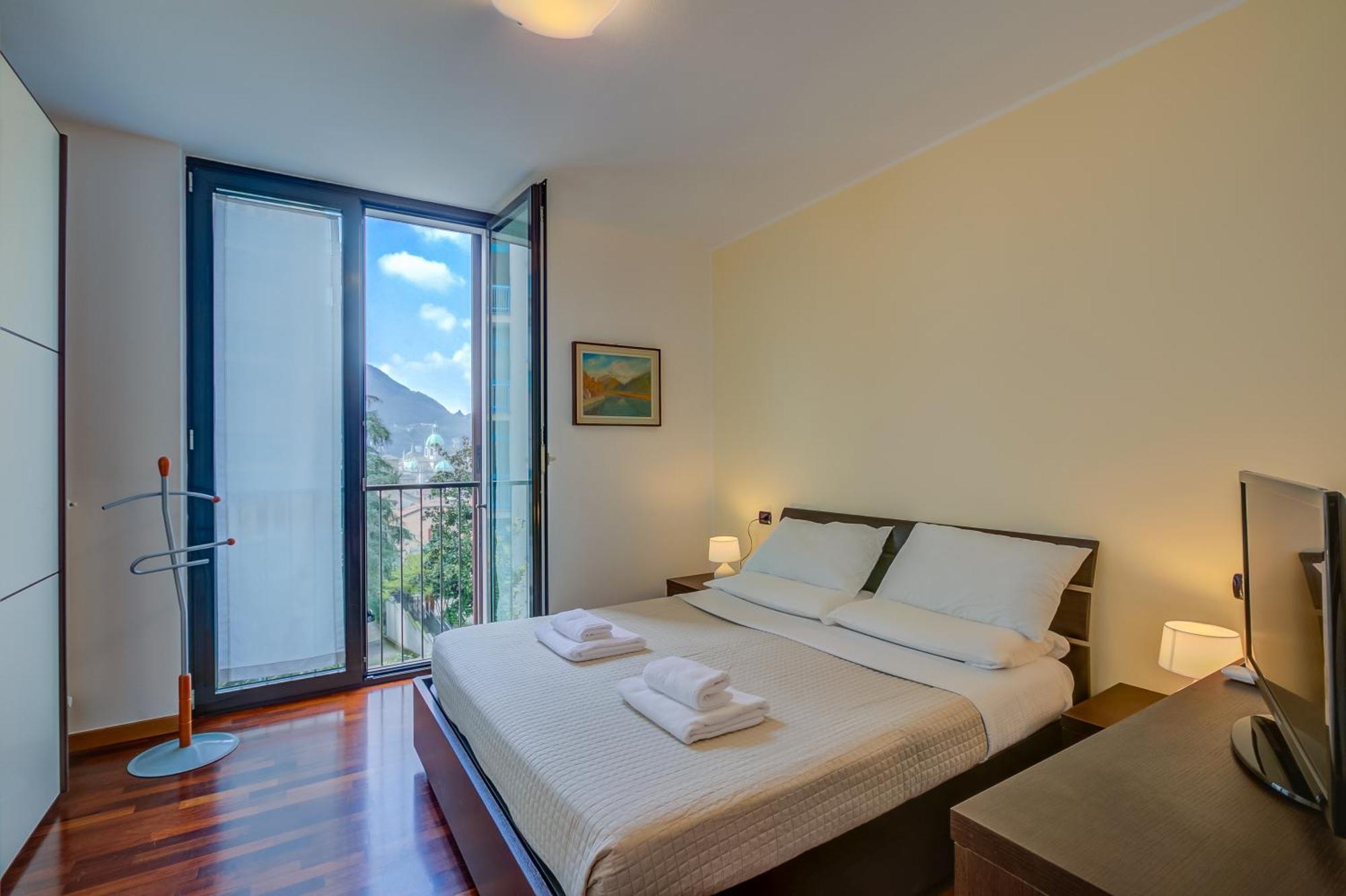 Emma's - Cathedral View Apartment