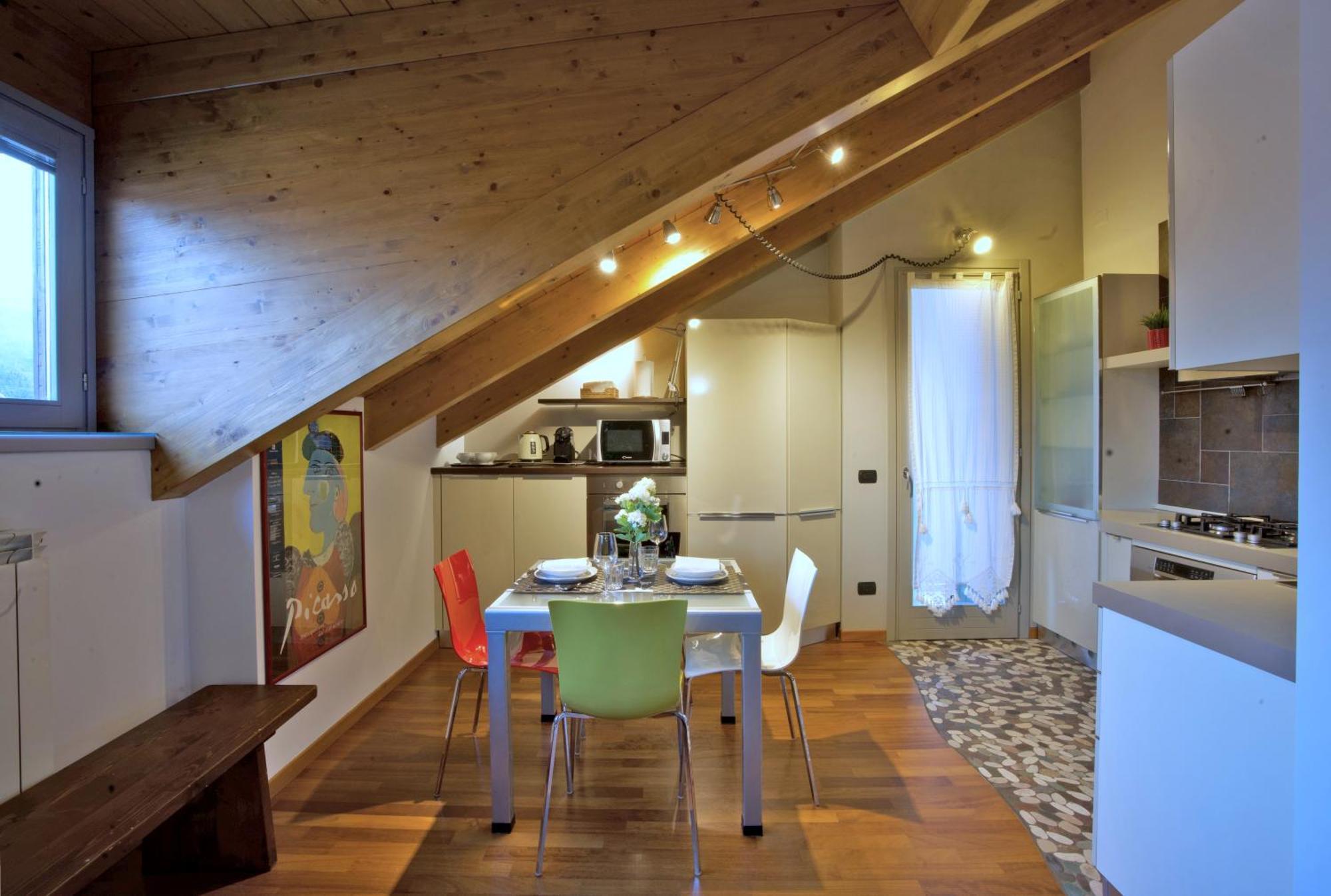 Cozy With View - Laghi E Sentieri -