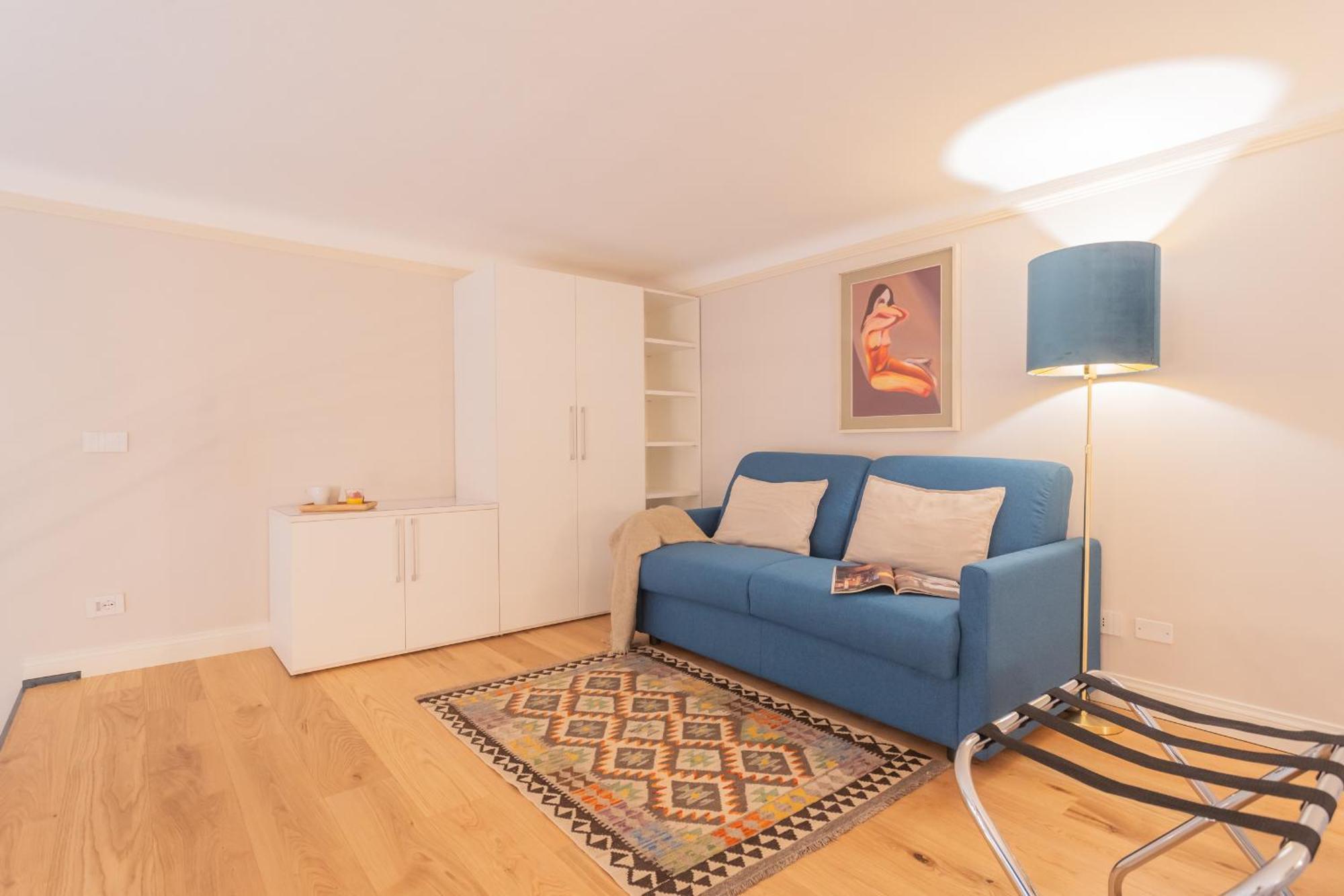 Cinque Giornate 70 By Rent Apartment