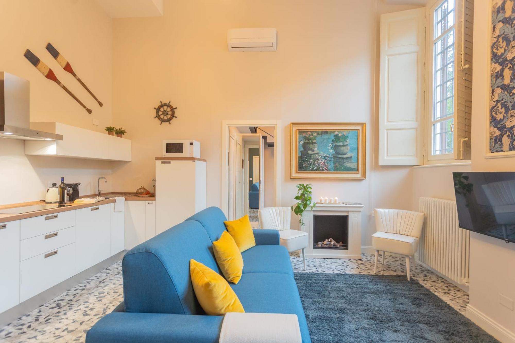 Cinque Giornate 70 By Rent * Como
