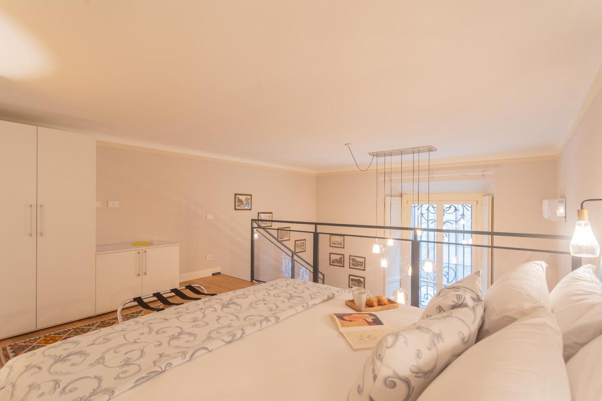 Cinque Giornate 70 By Rent