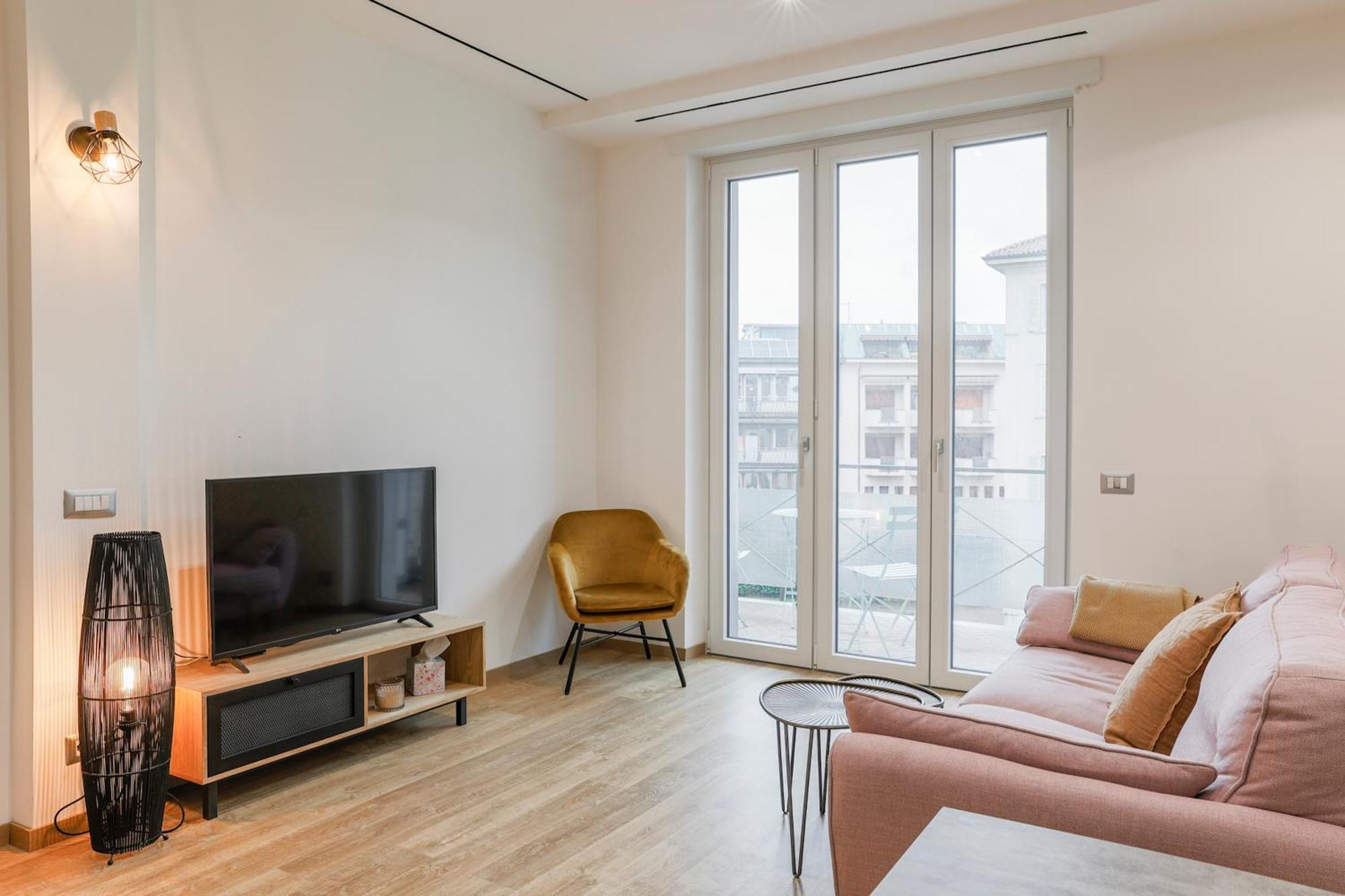 Fuori Le Mura - Balcony & A/c Apartment *