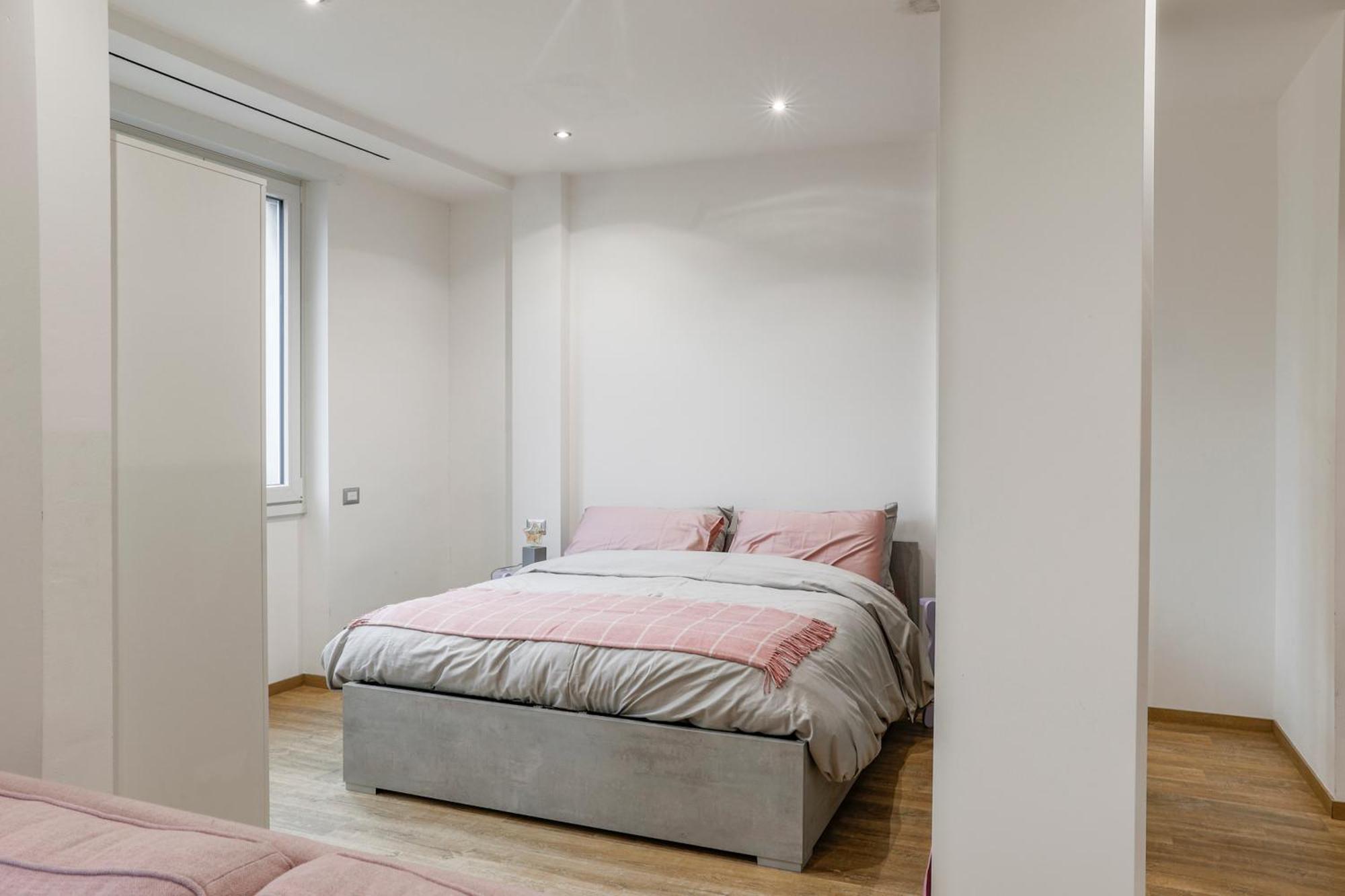 Fuori Le Mura - Balcony & A/c Apartment