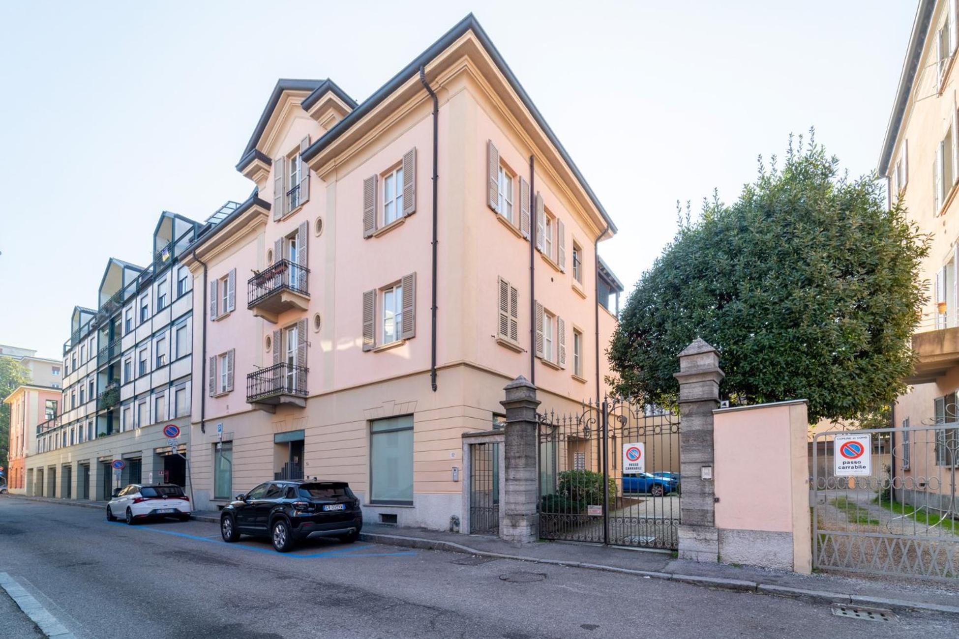 Apartment Gerbett With Terrace By Wonderful Italy