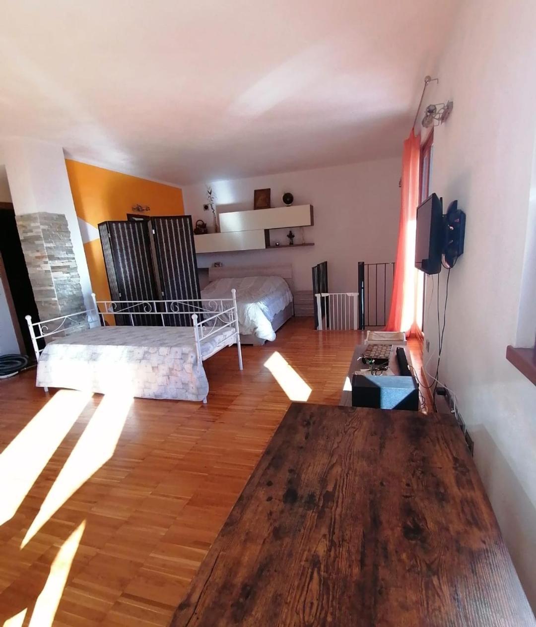 Ulivi On The Apartment *