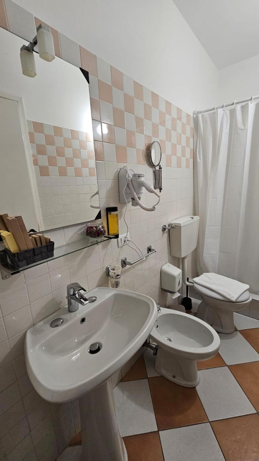Montecodeno Hotel Varenna