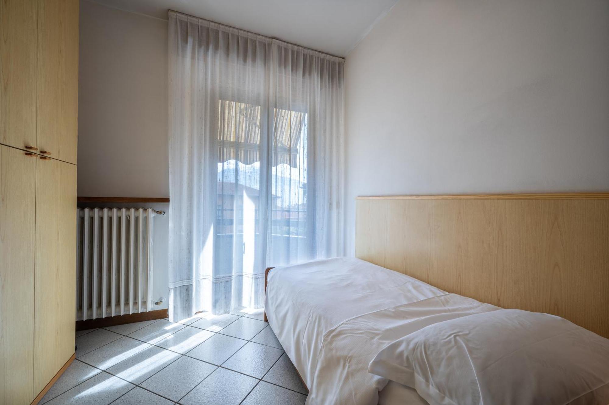 Three Bedroom - View - Larihome A57