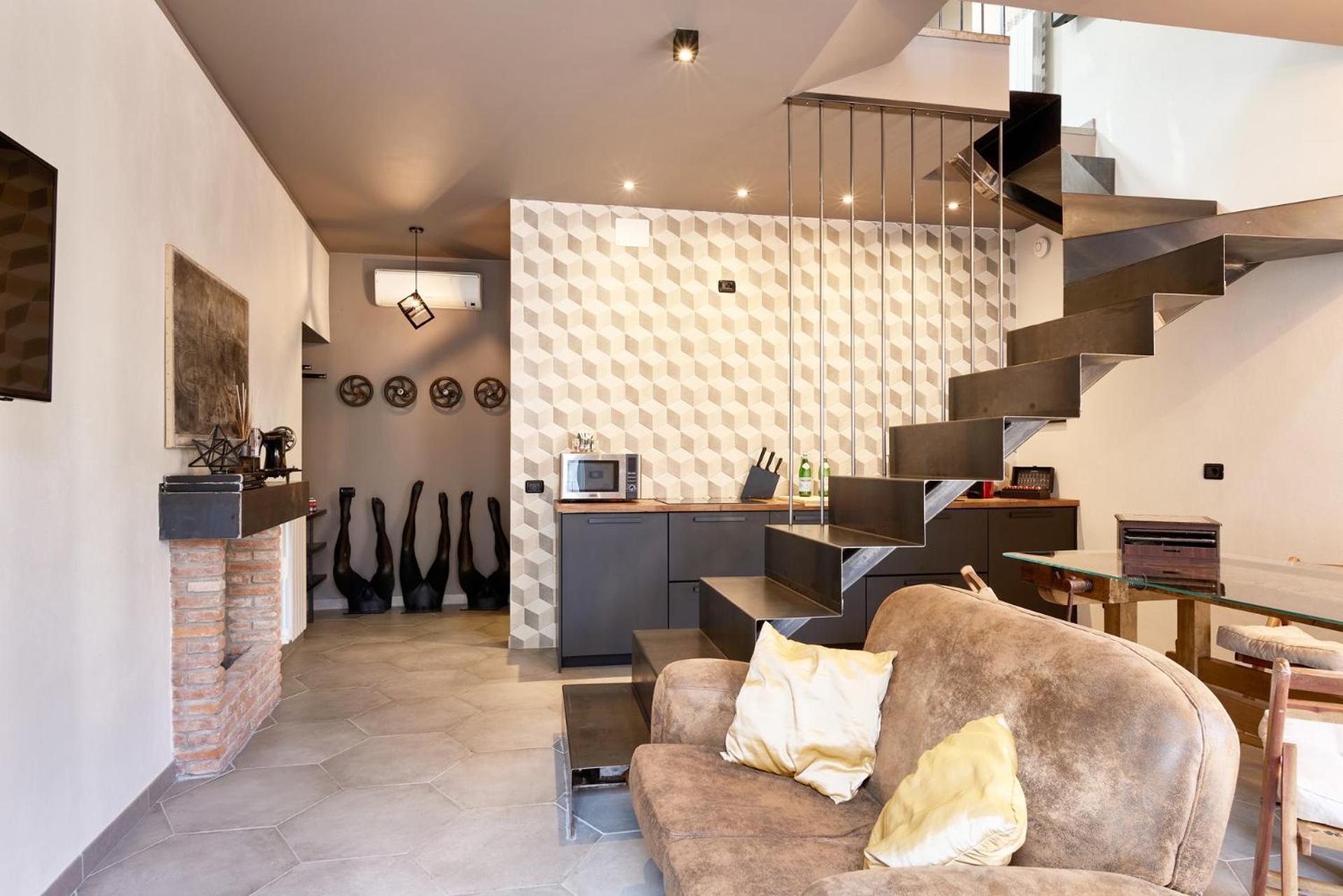 Apartment 21 Sweet
