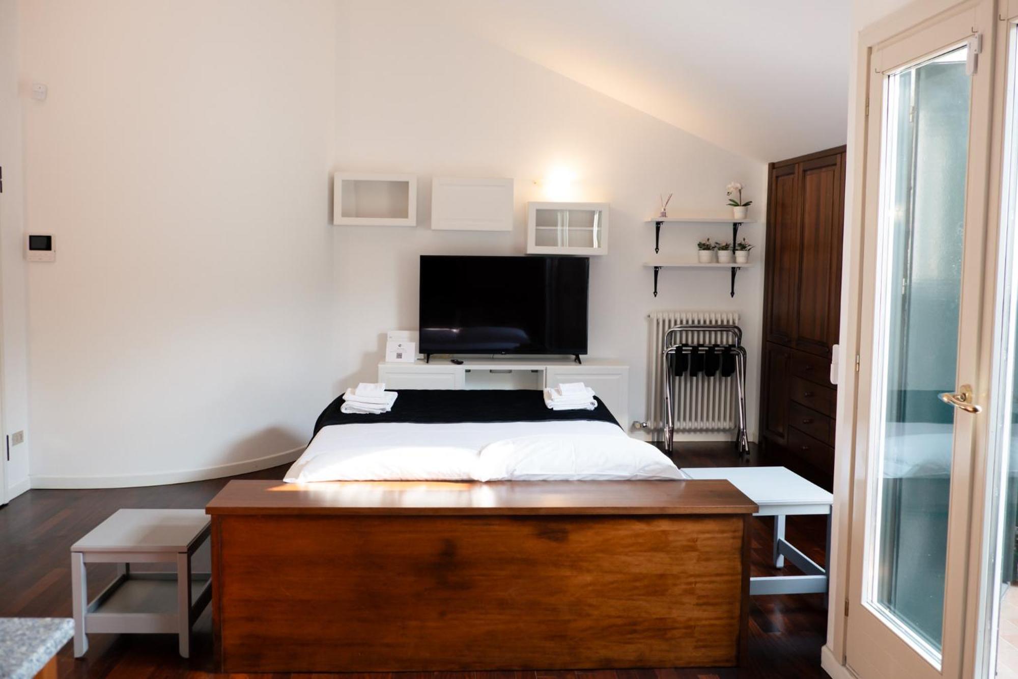 Le Mura Vecchie Apartment *