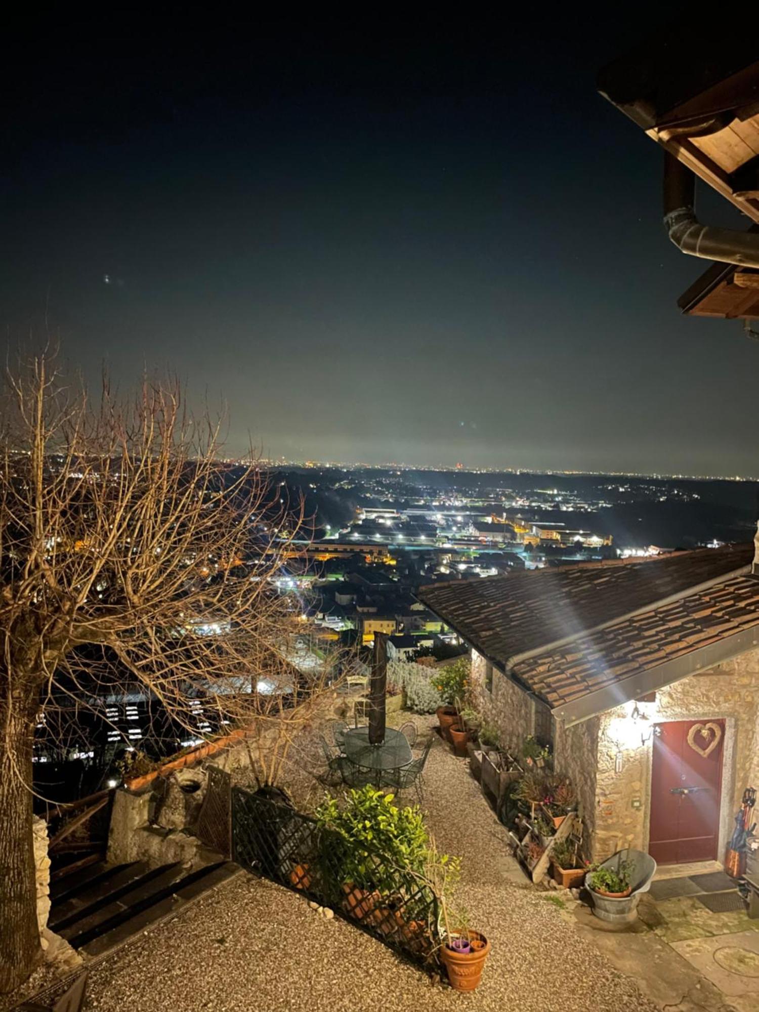 Bed & Breakfast Il Castellaccio - Albavilla