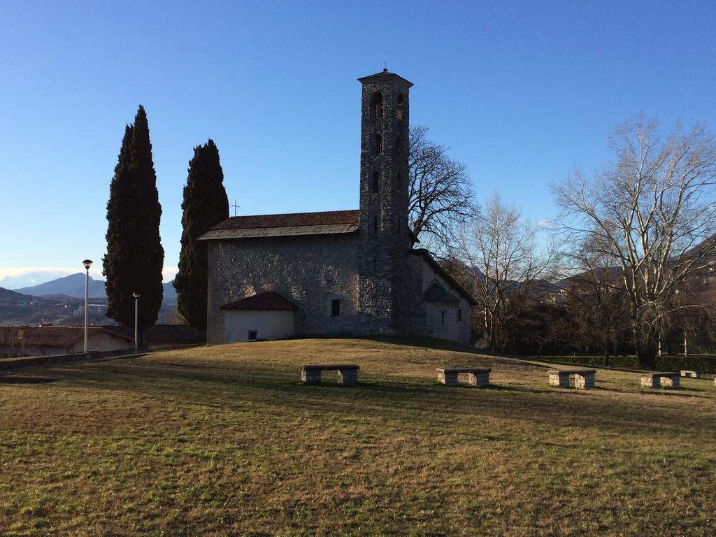 La Casa Di Andrea - By Myhomeincomo Appartamento *