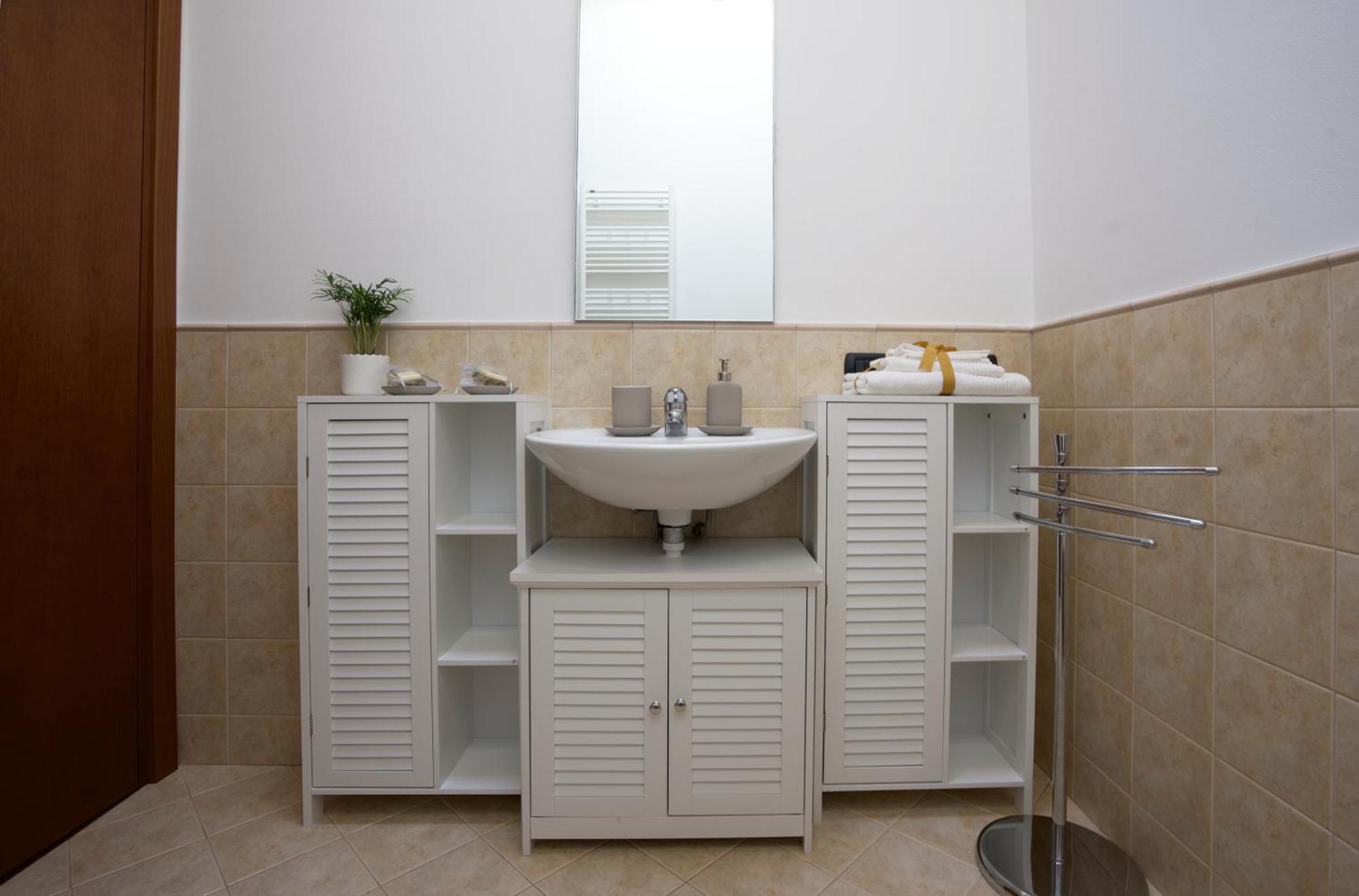 Cozy With View - Laghi E Sentieri - Apartment Dolzago