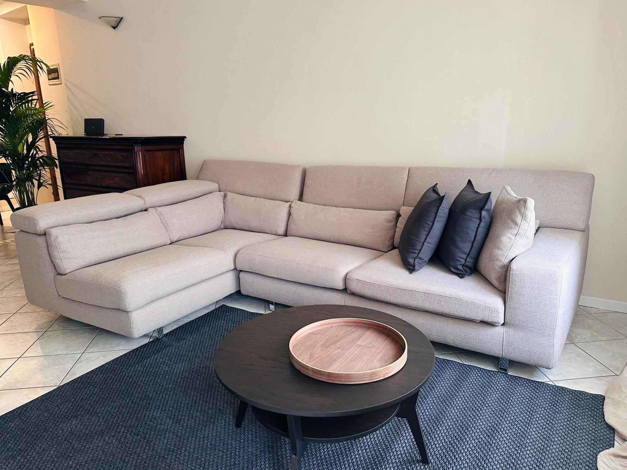 Holiday Curt De L'elba With Private Garden And Parking - Apartment Cernobbio