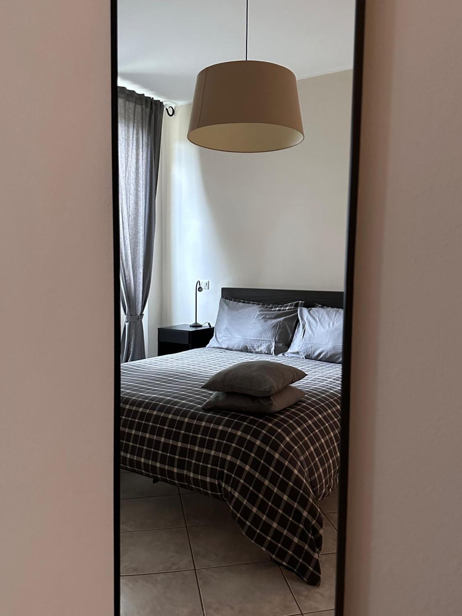 Apartment Holiday Curt De L'elba With Private Garden And Parking - *