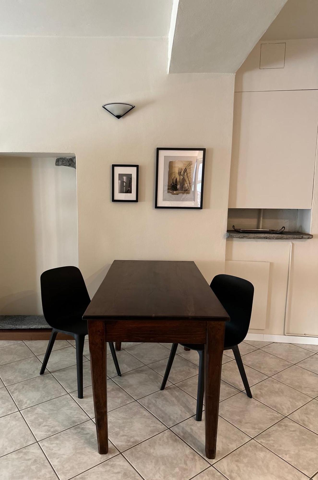 Holiday Curt De L'elba With Private Garden And Parking -