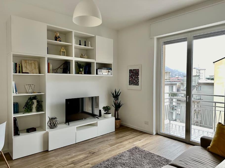 Apartment Light Star